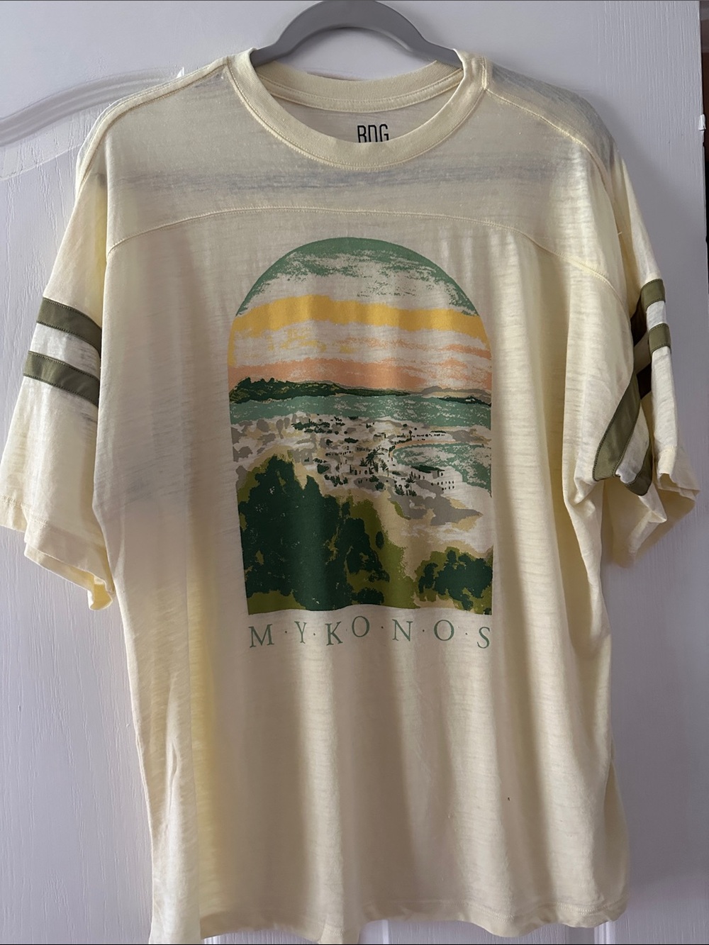 BDG Mykonos Graphic Tee